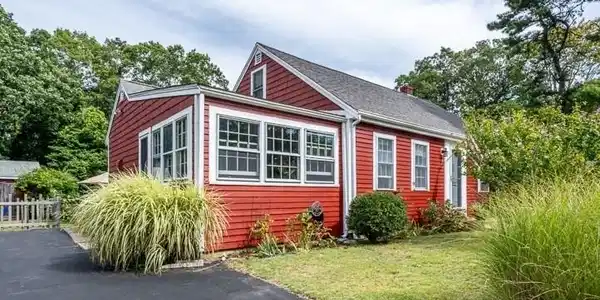 28 Bumpus Rd