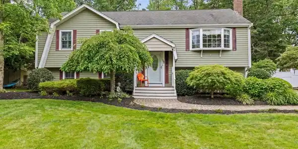 59 Heather Drive