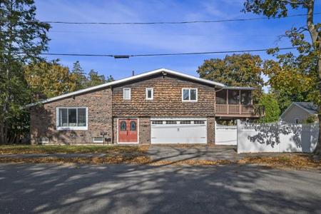 12 Bradlee Avenue