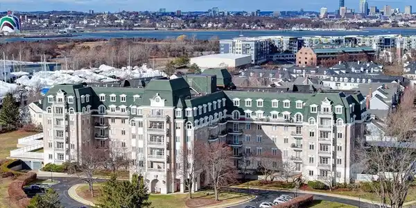 100 Marina Dr