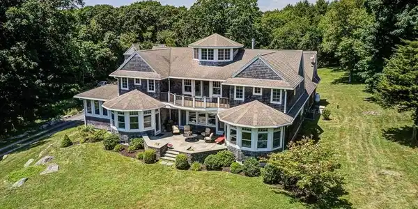 25 Brayton Point Road