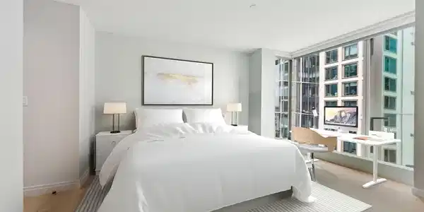 135 Seaport Blvd