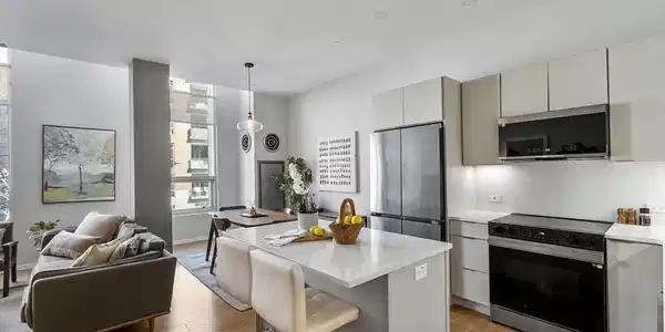 141 Dorchester Ave