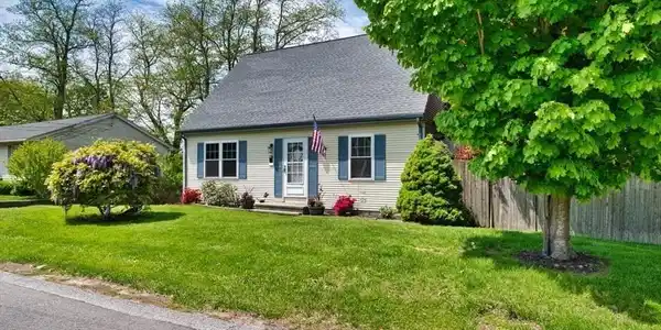 56 Gatehouse Dr