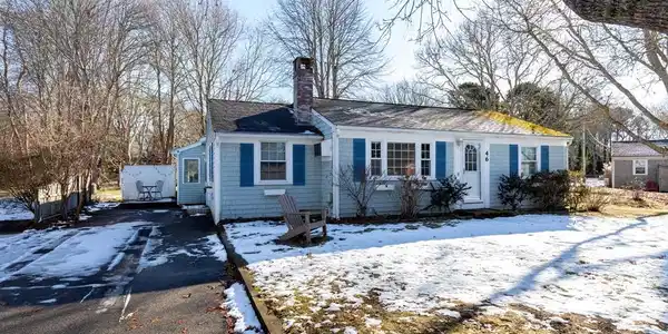 46 Pawkannawkut Dr