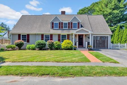 23 Leicester Rd