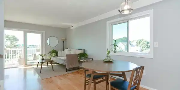 12 Summit Ave