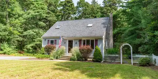 1098 Long Pond Rd
