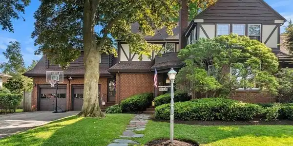 27 Glendale Rd