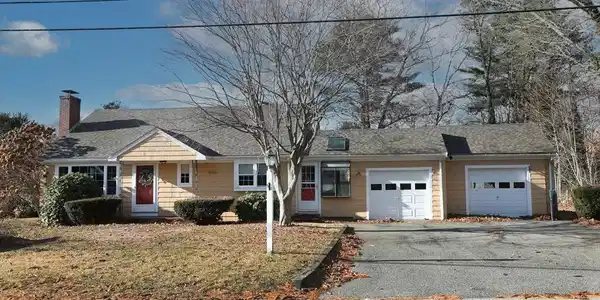 42 Carr Road