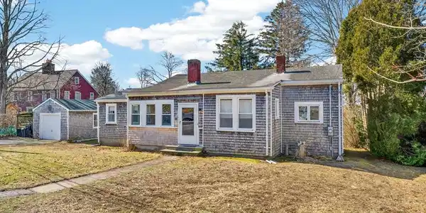 18 Wilson St