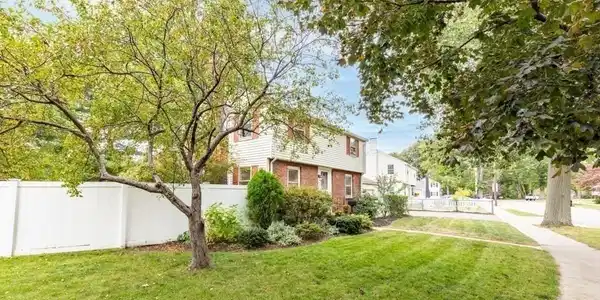 4 Rice Rd