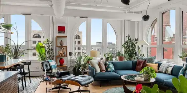 210 South St