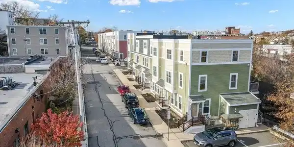 144 Library St