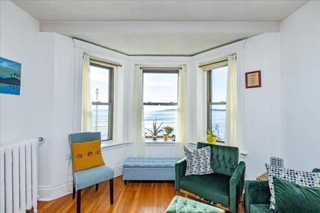 285 Lynn Shore Drive