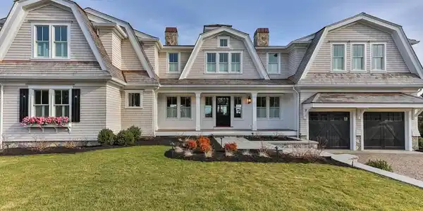 146 Strong Island Rd