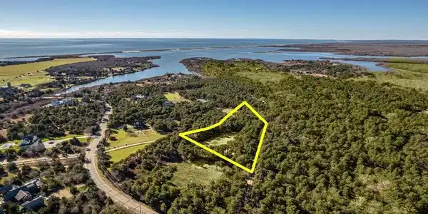 9 Turkeyland Cove Rd