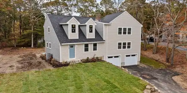 368 Old Plymouth Rd