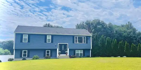 14 Stanley Ave