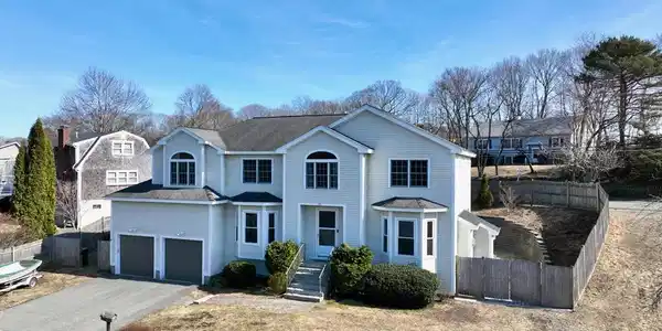 75 Cornell Rd