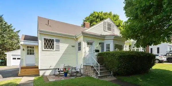 255 Bellevue