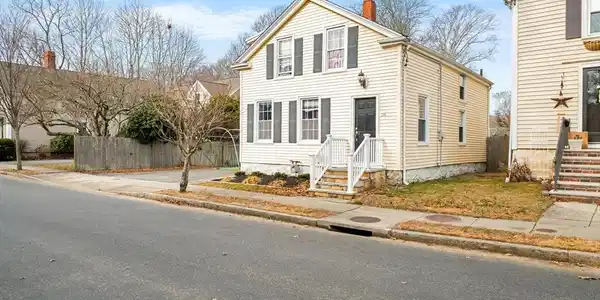 26 Spring St