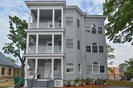 87 Broad St
