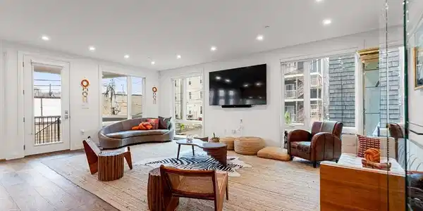 67-69 Auckland St