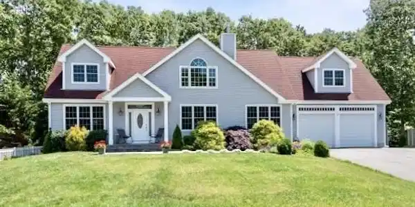 11 South West Dr
