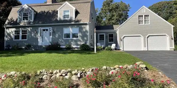 17 Cedar Point Cir