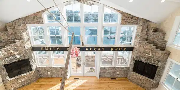 73 Rocky Neck Ave