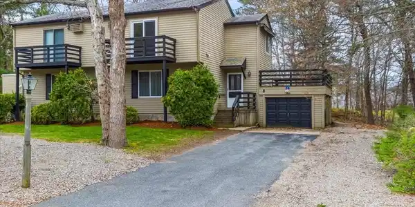 3 Heritage Dr