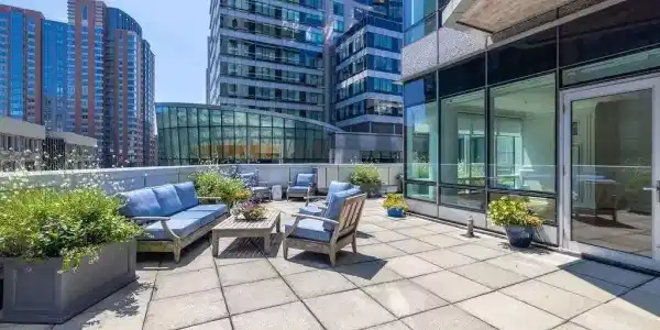 3 Avery St