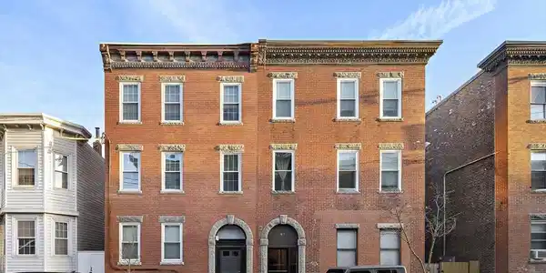67 Frankfort Street