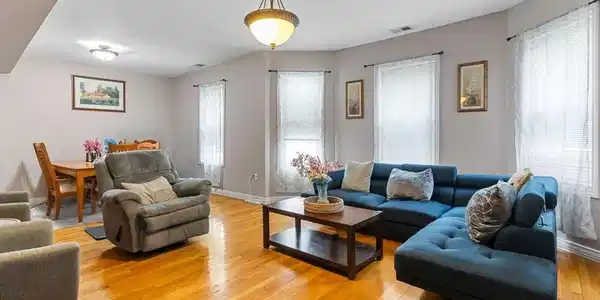 23 Trident Ave