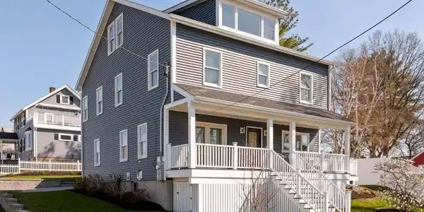 22 Winslow Road