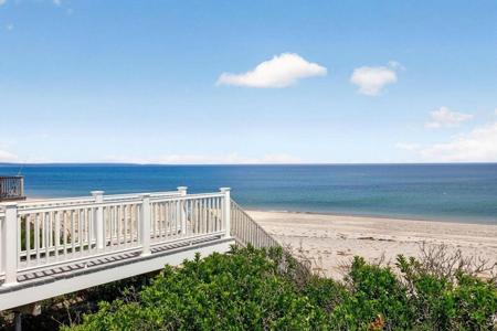 16 Salt Marsh Road