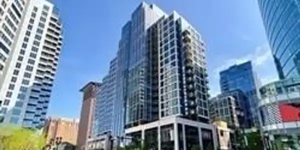 135 Seaport Blvd