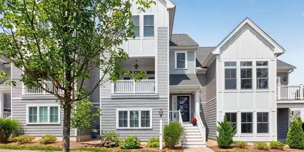 4 Hawthorne