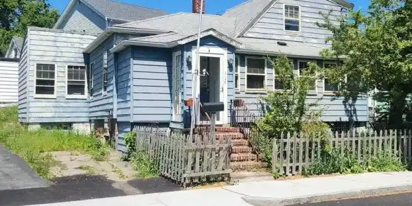 3 Island Avenue