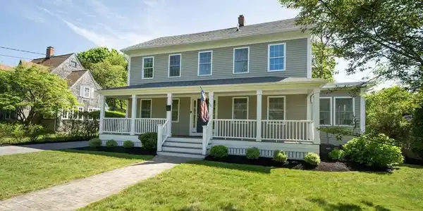584 Hatherly Rd