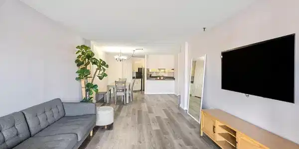 90 Quincy Shore Dr