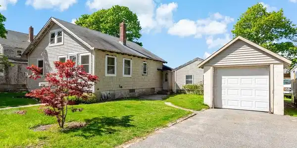 16 Annette Avenue