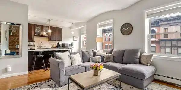 9-15 Battery St