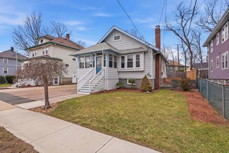 44 Armory St