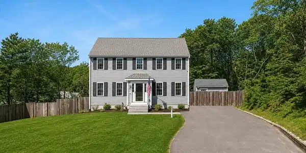 33 Trask Rd