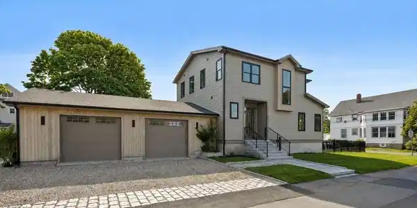 51 Fox Hill Rd