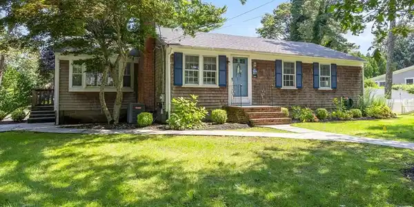 69 Pleasant Rd