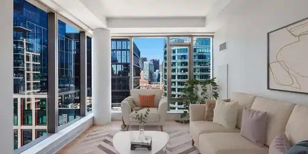 135 Seaport Blvd
