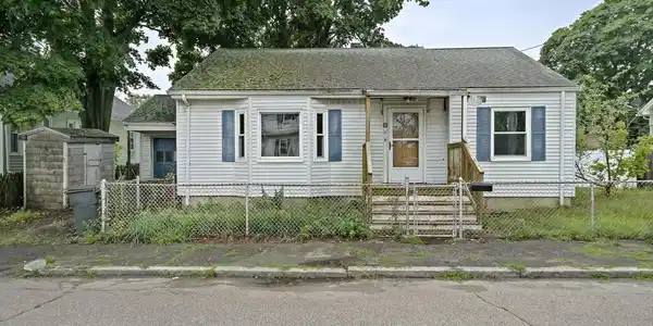 9 Northfield Ave